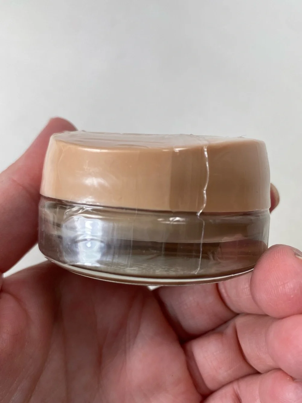 Maybelline New York Dream Matte Mousse Foundation Classic Ivory (Light 2) .64 oz
